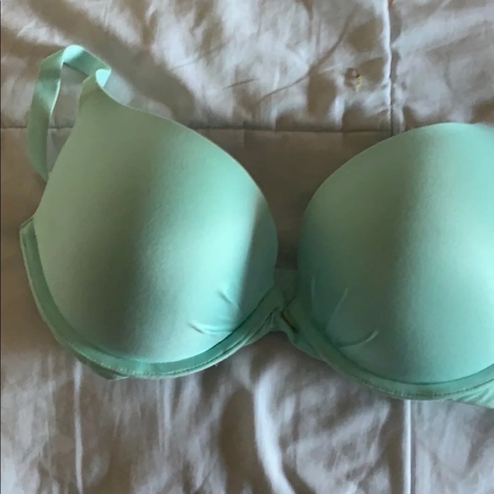 Victoria’s Secret 32dd